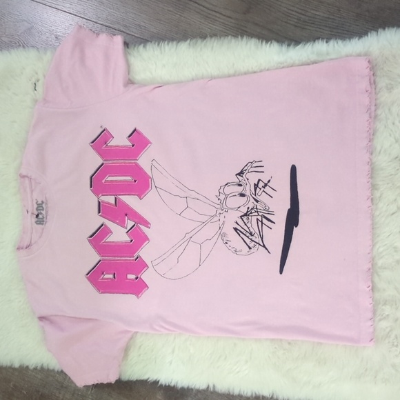 FOREVER 21 AC/DC "Fly On The Wall" Graphic Tee ~ NWOT - Picture 3 of 10